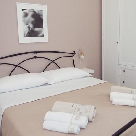 Casa Giulia Hotel Cagliari Bagian luar foto
