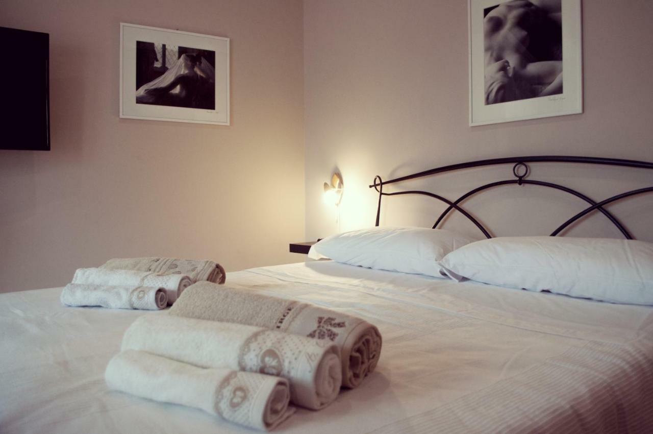 Casa Giulia Hotel Cagliari Bagian luar foto