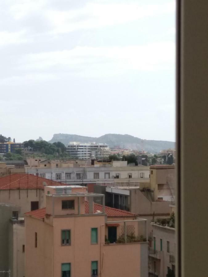 Casa Giulia Hotel Cagliari Bagian luar foto