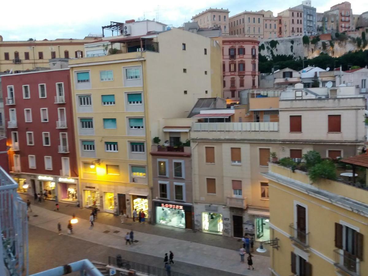 Casa Giulia Hotel Cagliari Bagian luar foto